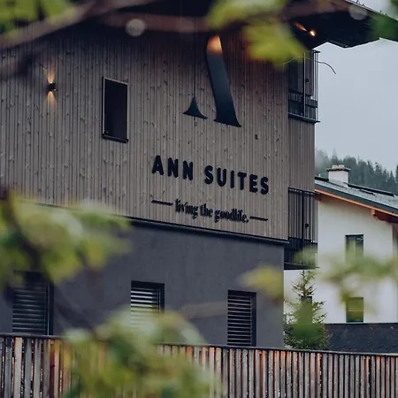 Ann *